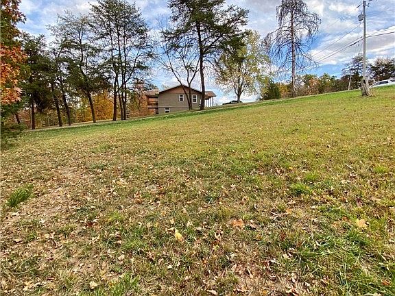 3rd image of 0 Ridgeview Dr