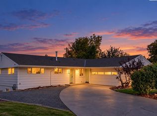 2215 S Fruitland St, Kennewick, WA 99337