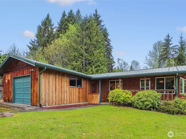 80 N Beacon Point S, Lilliwaup, WA 98555