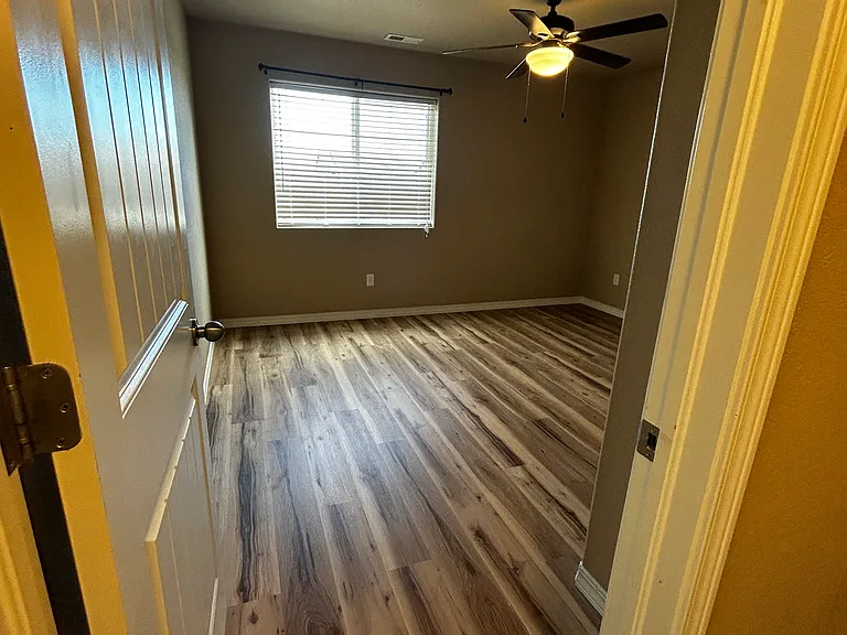 3503 Saguaro Cir — Photo 12