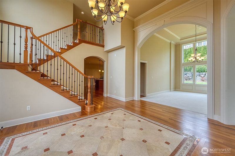 5th image of 8225 155th Avenue SE