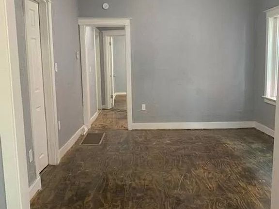 5th image of 4419 Independence Ave Floor 2W
