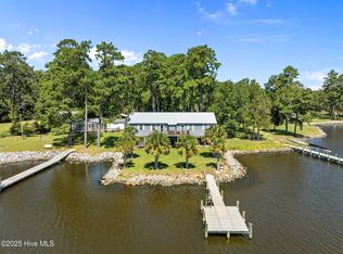 1035 Old Pamlico Beach Rd W, Belhaven, NC 27810