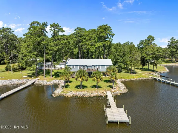 1035 Old Pamlico Beach Road W, Belhaven, NC 27810