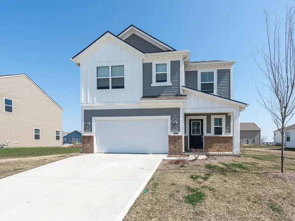 2519 Dixon Creek Dr, Whitestown, IN 46075