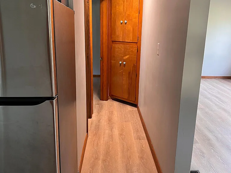 380 Livingston Ave — Photo 5
