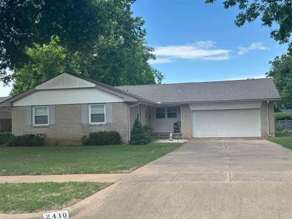 2410 Bluebird Ln, Ponca City, OK 74604