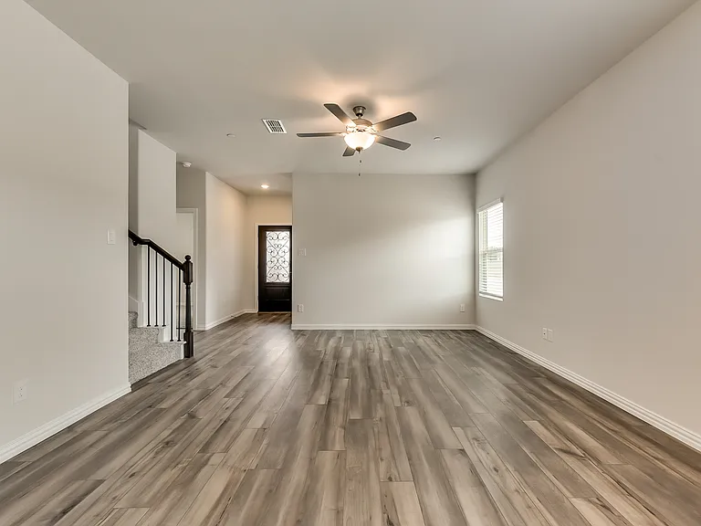 211 Monarch Way — Photo 11