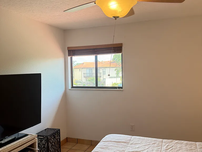 3270 River Villa Way — Photo 34