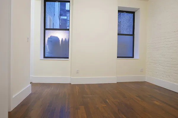 Rented by JK Dansar Corp | media 21