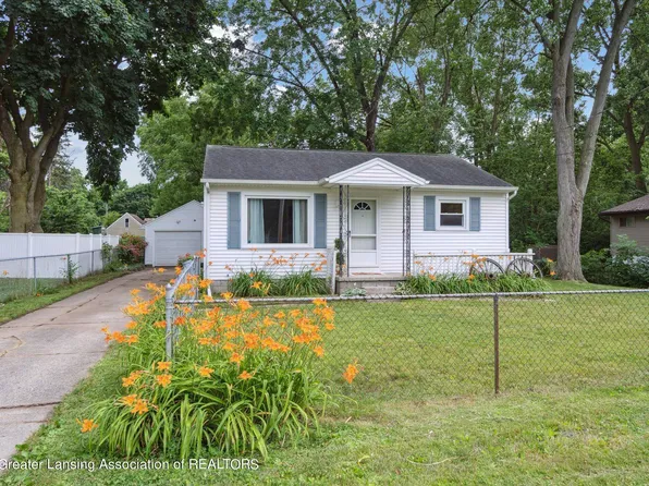 409 Carrier St, Lansing, MI 48906