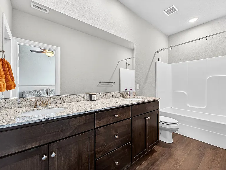 1220 Moonrise St — Photo 9