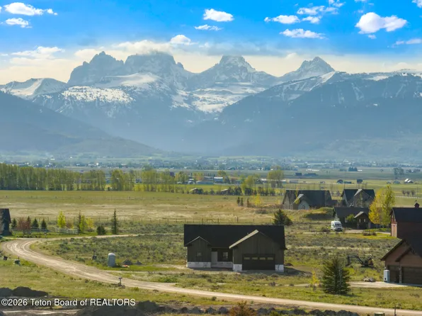 3812 Saddle Bluff Trl, Tetonia, ID 83452