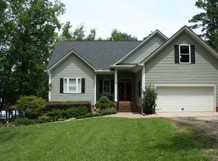 505 Collum Landing Rd, Batesburg, SC 29006