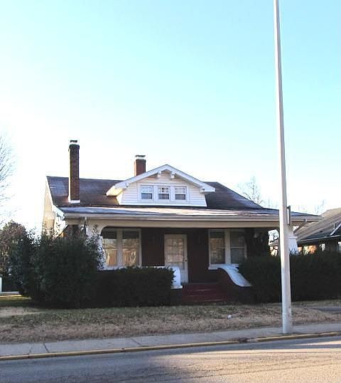 1st image of 1615 Lincoln Ave
