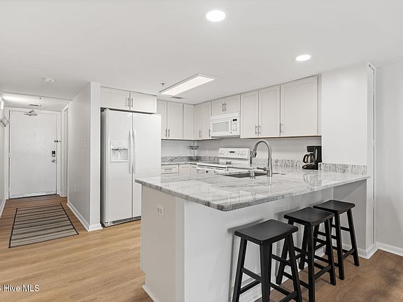 5th image of 6100 N Ocean Boulevard Unit 203