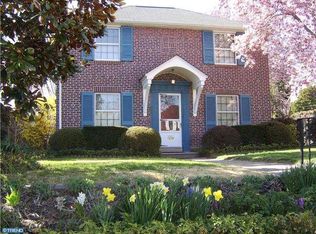 1607 E Cliveden St, Philadelphia, PA 19150