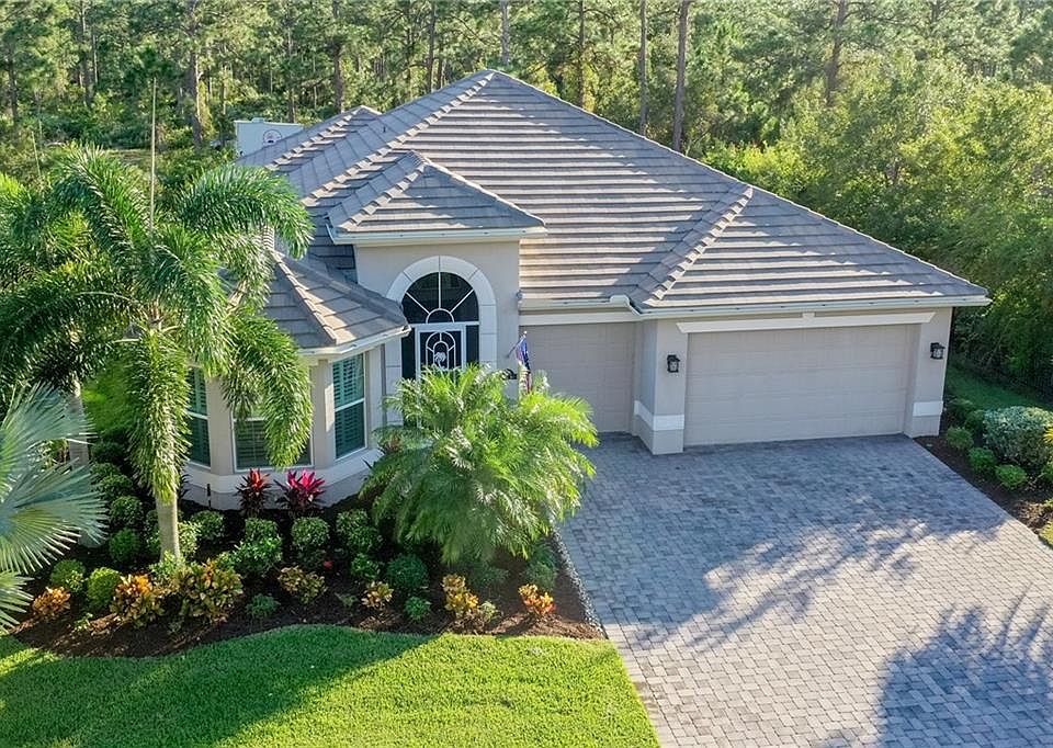 1st image of 5875 Venetto Way