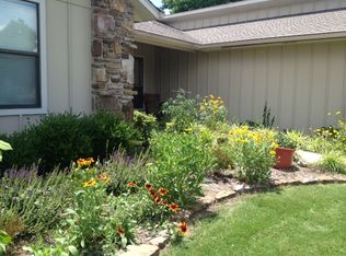 2522 N Azalea Ter, Fayetteville, AR 72703