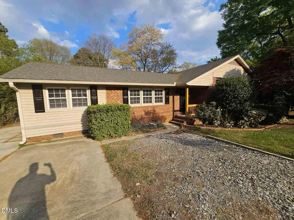 711 Kildaire Farm Rd, Cary, NC 27511