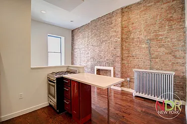 Rented by Next Door Realty NYC