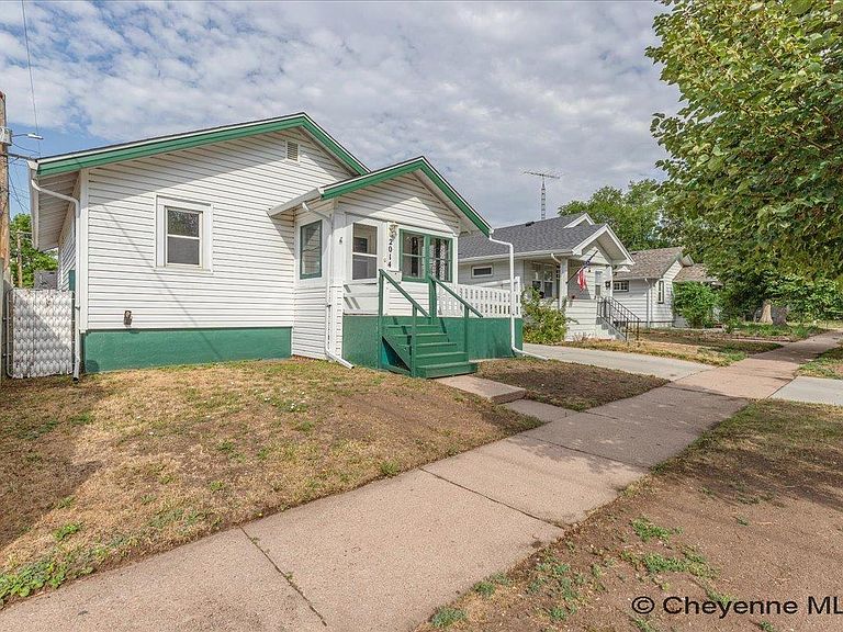 Listing photo 3