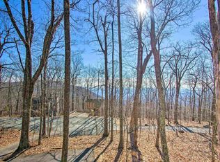138 Oak Ln, Wintergreen Resort, VA 22967