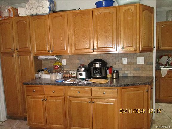 4th image of 67-43 79th Street