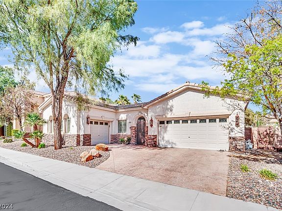 2nd image of 10798 Bernini Dr