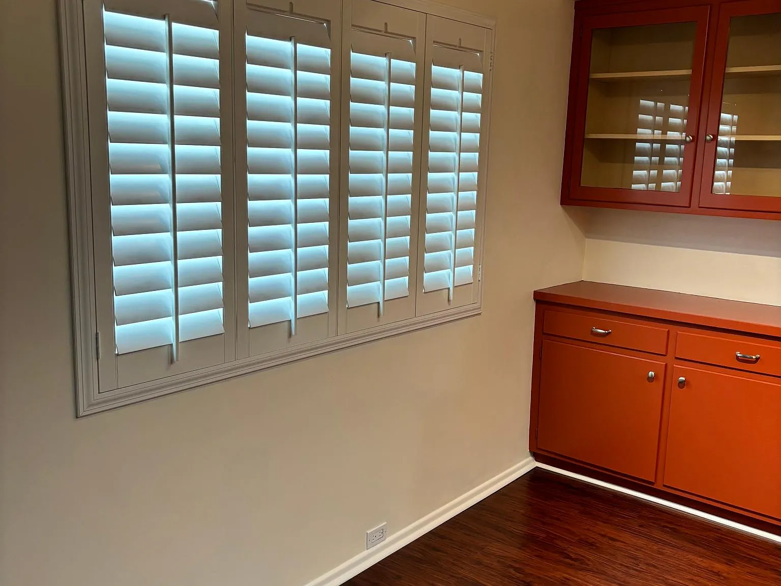 2 bed, 900 sqft, $2,400 — Photo 4