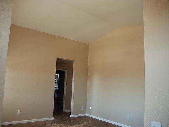 3rd image of 4263 Felton St APT 4