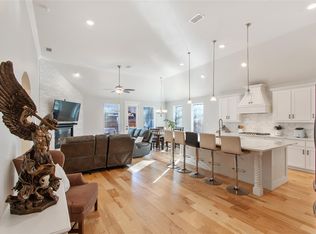 1930 Muncie Ave, Dallas, TX 75212