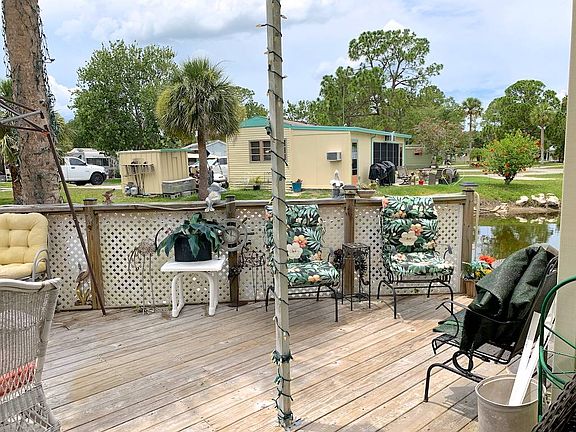 2nd image of 10521 Scenic Dr #214