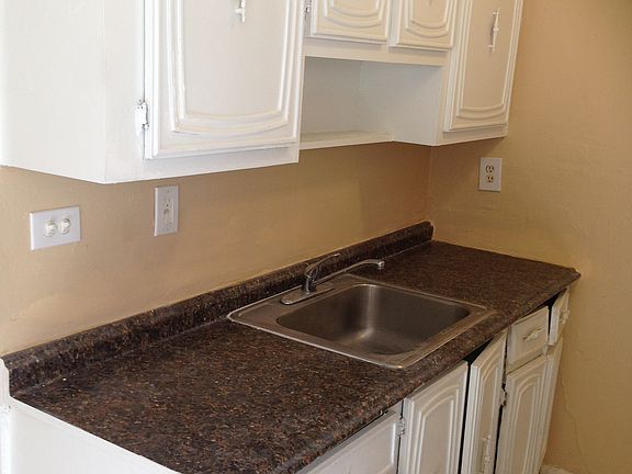5th image of 7640 Kimberly Blvd APT 1I