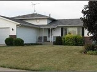 9911 Tyler St, Crown Point, IN 46307