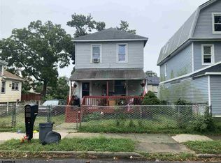 4 N Chester Ave, Pleasantville, NJ 08232