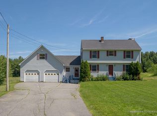 108 Hallowell Rd, Chelsea, ME 04330