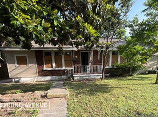 3445 Carnes Ave, Memphis, TN 38111