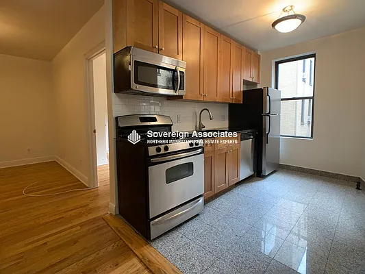 Rented by Sovereign Associates | media 2