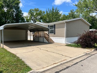 1133 11th St, Bloomington, IL, 61704