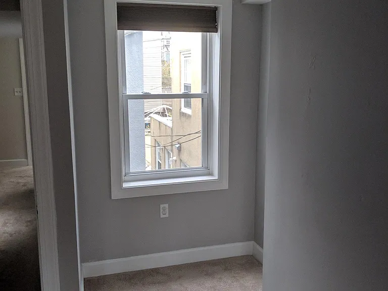 Master bed space