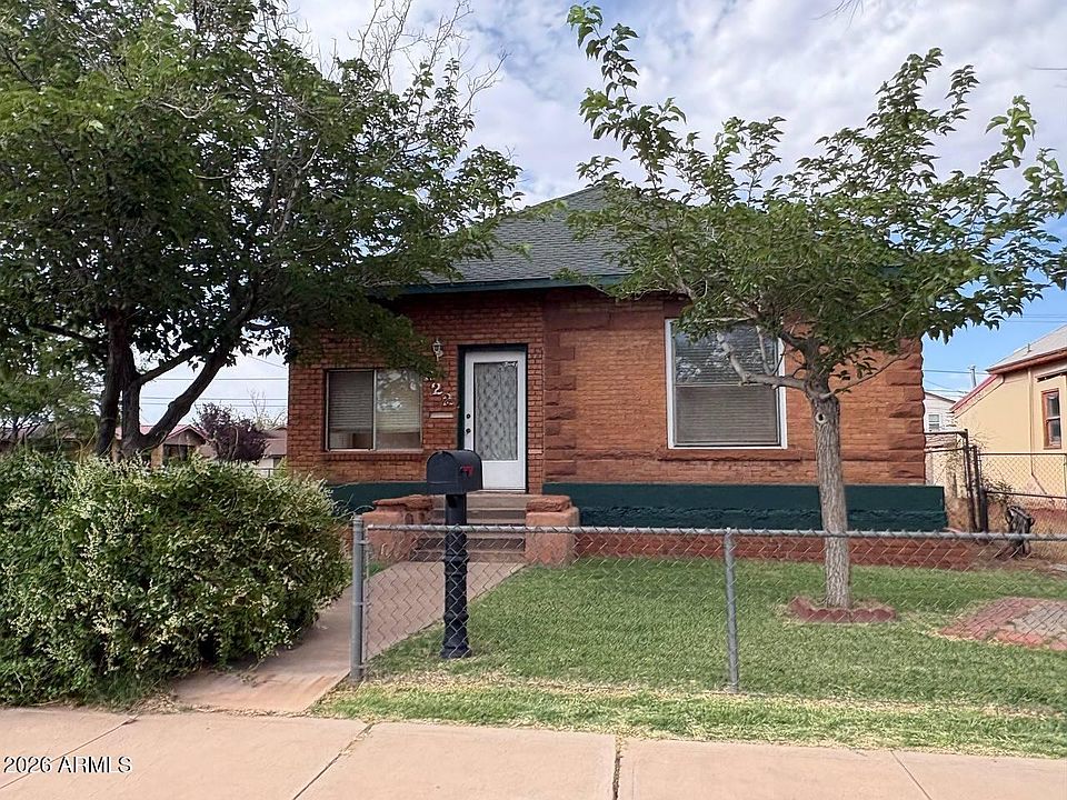 1st image of 222 W FOURTH Street