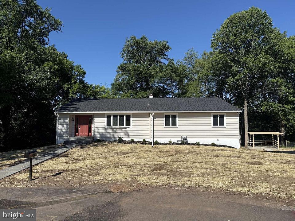 1st image of 48 Walters Ln
