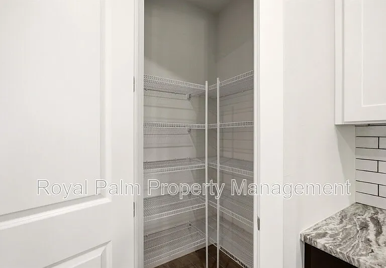 3518 NE 21st Pl — Photo 13