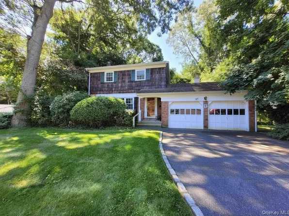 5 Pan Court, South Huntington, NY 11746