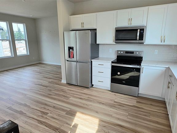 2nd image of 15901 23rd Avenue NE