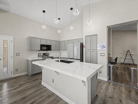 4th image of 40731 N BOONE Lane