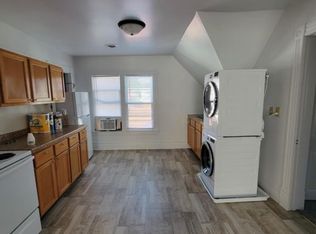 502 N Cascade St #B, Osceola, WI 54020