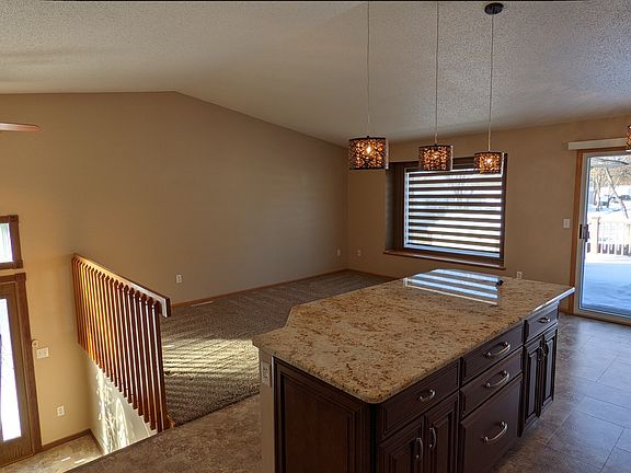 4th image of 1514 Suntree Dr