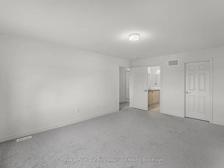 1066 Denton Dr — Photo 27